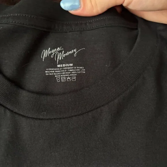 Megan Moroney Lucky Tour Shirt - Picture 2 of 2